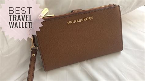 pyramid double zipper michael kors buy|Michael Kors NEW Jet Set Pyramid Stud Double Zip Wristlet .